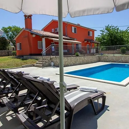 Villa Marina With Private Pool Martinski